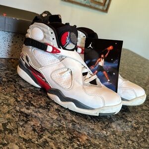 Air Jordan 8 retro bugs bunny with card White and Black Sneakers GUC 10